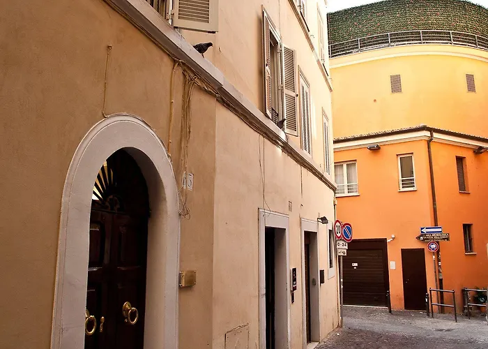 Konukevi Casa Modelli 4*