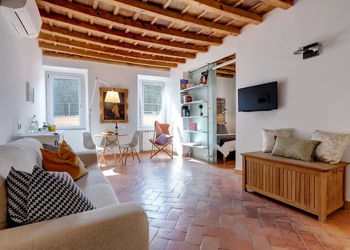 Konukevi Casa Modelli 4*